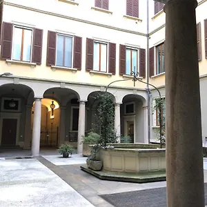 Youhosty - Del Lauro 6 , Milan Italy