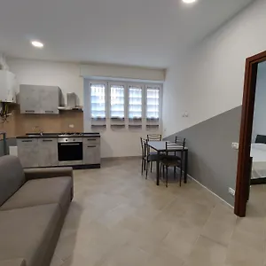 https://what-an-up.italymilanhotels.net